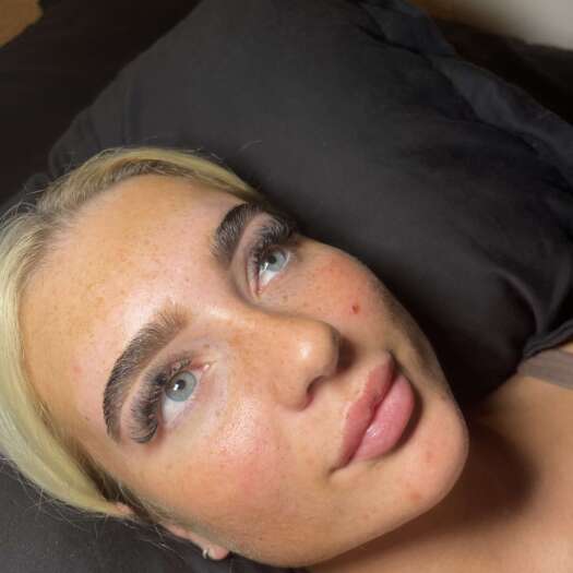 Buddahs Beauty Eyebrows 01